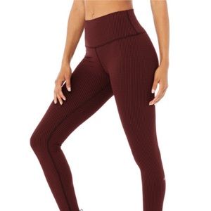 NWT ALO HighWaist Micro Houndstooth Legging